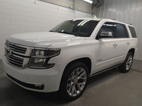 Used 2019 Chevrolet Tahoe Premier AWD/4WD image 2