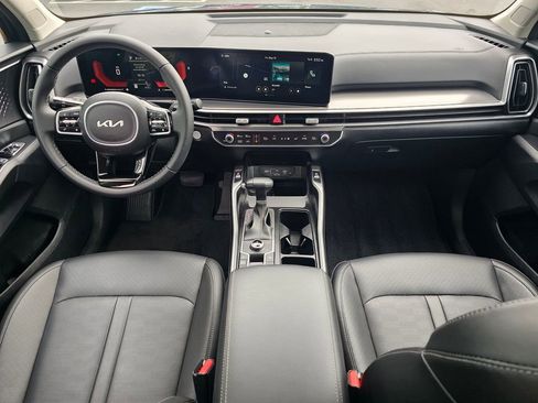Used 2025 Kia Sorento S w/ Panoramic Sunroof Package AWD/4WD image 18