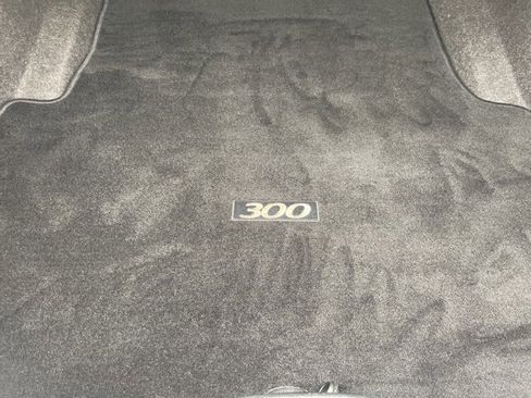 Used 2014 Chrysler 300 C image 61