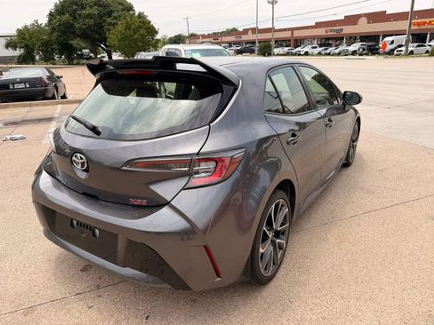 Used 2022 Toyota Corolla XSE FWD image 5