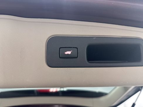 Used 2015 Honda Odyssey Touring image 31