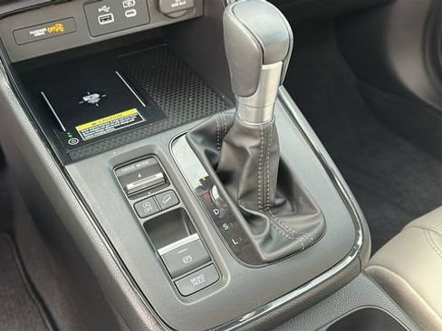 Used 2024 Honda CR-V EX-L image 18