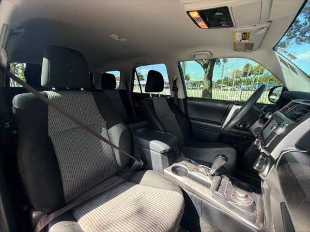 Used 2019 Toyota 4Runner SR5 AWD/4WD image 8
