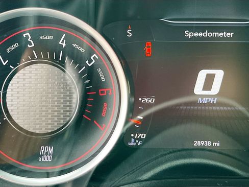 Used 2022 Dodge Challenger R/T Scat Pack RWD image 12