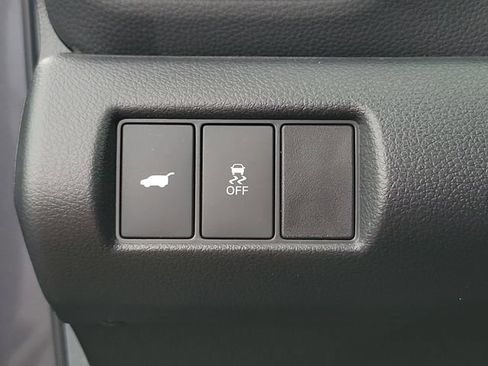 Certified 2025 Honda Pilot Touring image 23