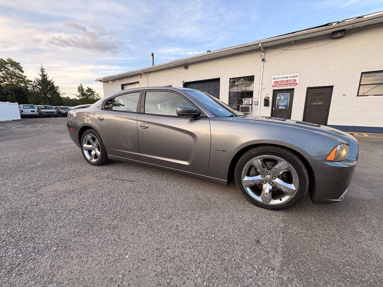 Used 2012 Dodge Charger R/T RWD image 6