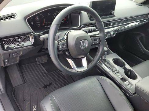 Used 2024 Honda Civic EX-L image 11