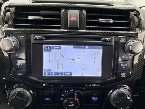 Used 2019 Toyota 4Runner TRD Off-Road Premium image 18