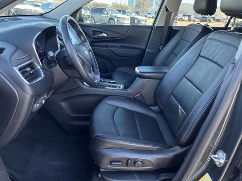 Used 2018 Chevrolet Equinox Premier image 29