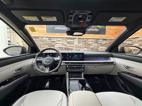 Certified 2025 Hyundai Tucson Limited image 16