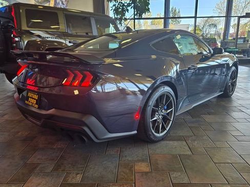 New 2025 Ford Mustang Dark Horse image 4