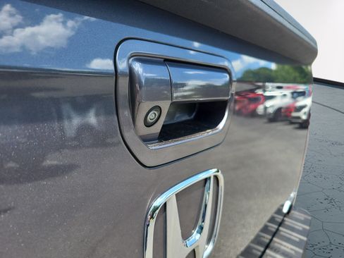 Used 2020 Honda Ridgeline RTL image 11