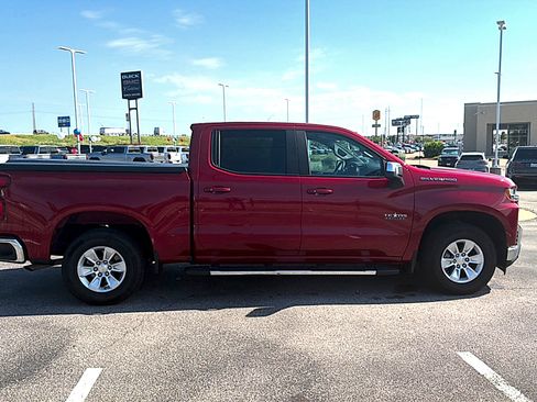 Used 2019 Chevrolet Silverado 1500 LT w/ Texas Edition RWD image 6
