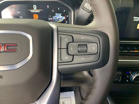 New 2026 GMC Sierra 2500 SLT w/ SLT Premium Package image 18