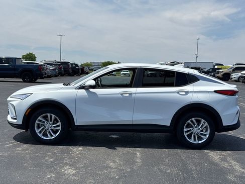 New 2026 Buick Envista Preferred FWD image 7