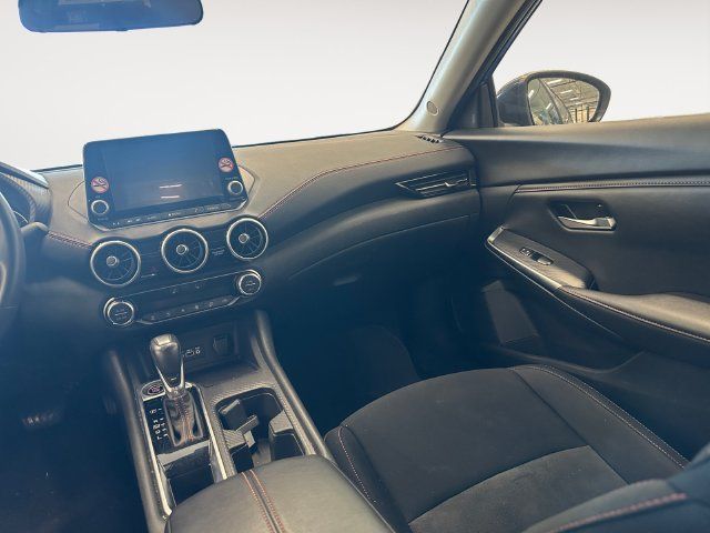 Used 2025 Nissan Sentra SR FWD image 11