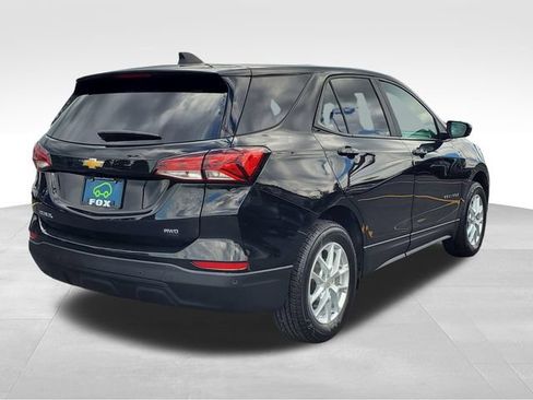 Certified 2023 Chevrolet Equinox LS w/ LS Convenience Package AWD/4WD image 5