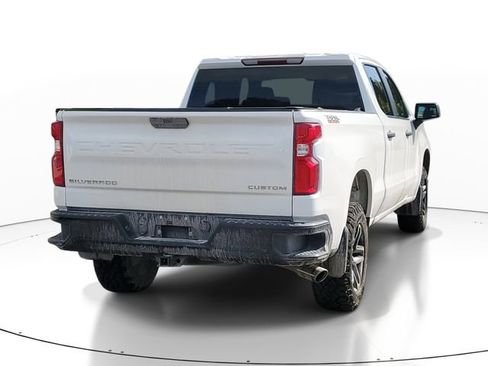 Used 2020 Chevrolet Silverado 1500 Custom Trail Boss w/ Custom Convenience Package AWD/4WD image 4