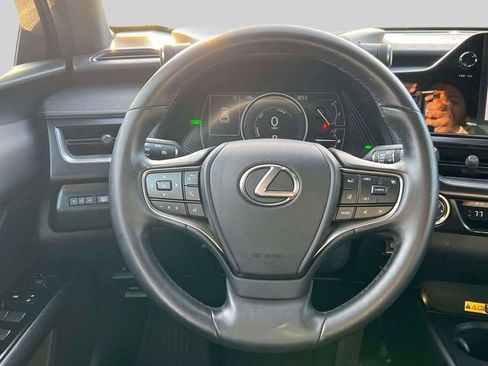Certified 2023 Lexus UX 250h AWD w/ Accessory Package (Z2) image 17