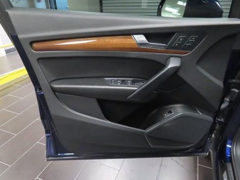 Used 2022 Audi Q5 2.0T Premium image 10