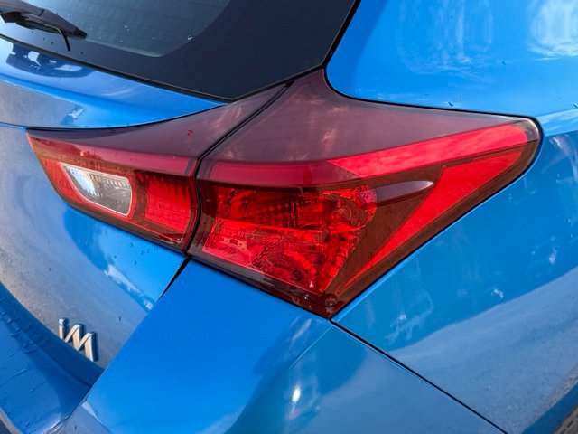 Used 2018 Toyota Corolla iM w/ All-Weather Mat Package FWD image 13