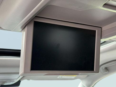 Used 2017 Honda Pilot Touring image 24