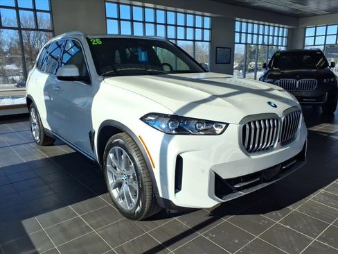 New 2026 BMW X5 xDrive50e image 1