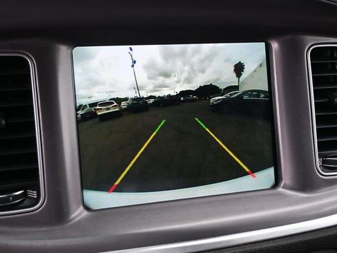 Used 2019 Dodge Charger Scat Pack w/ Dynamics Package image 12