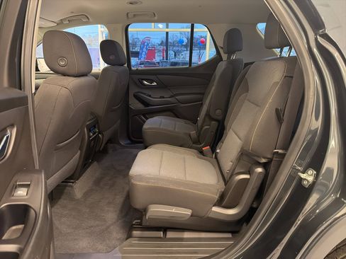 Used 2019 Chevrolet Traverse LT w/ LPO, Floor Liner Package image 36