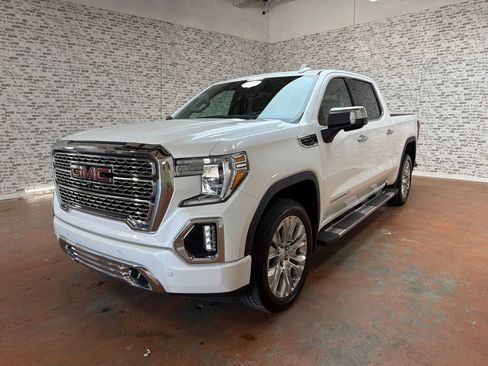 Used 2020 GMC Sierra 1500 Denali w/ Denali Premium Package AWD/4WD image 3