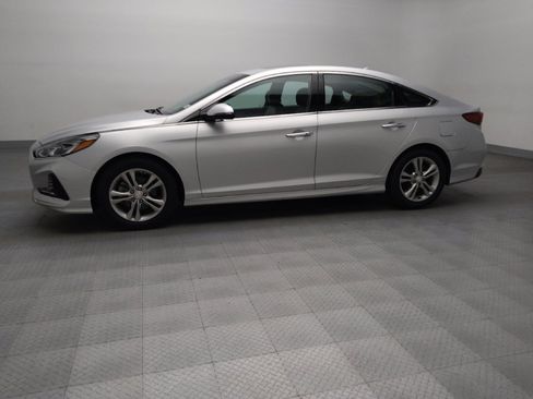 Used 2018 Hyundai Sonata Limited image 2