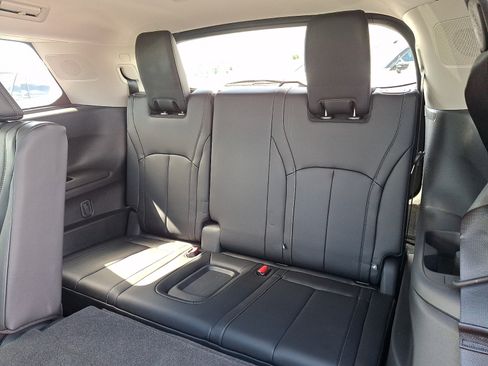 Used 2026 INFINITI QX60 Luxe w/ Cargo Package AWD/4WD image 10