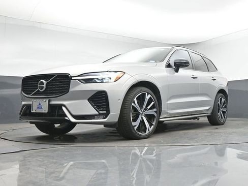 Used 2023 Volvo XC60 B6 Ultimate w/ Protection Package Premier AWD/4WD image 13