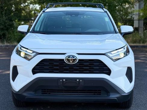Used 2023 Toyota RAV4 XLE w/ XLE Grade Weather Package AWD/4WD image 8