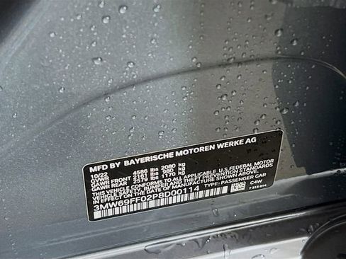 Used 2023 BMW 330i Sedan w/ Convenience Package image 30