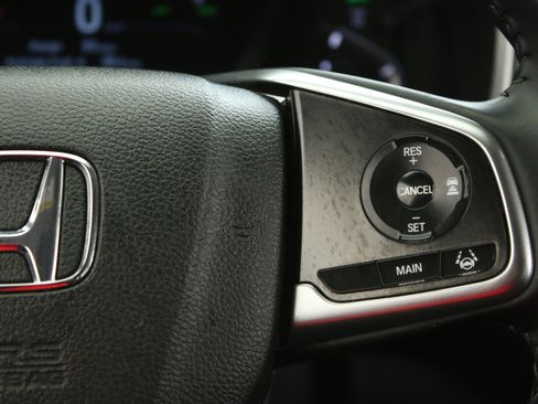 Used 2018 Honda CR-V Touring image 14
