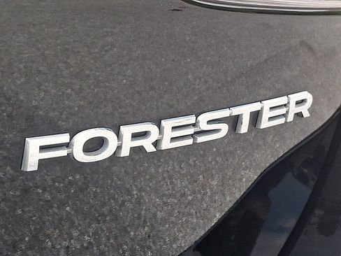 Certified 2023 Subaru Forester Premium AWD/4WD image 33