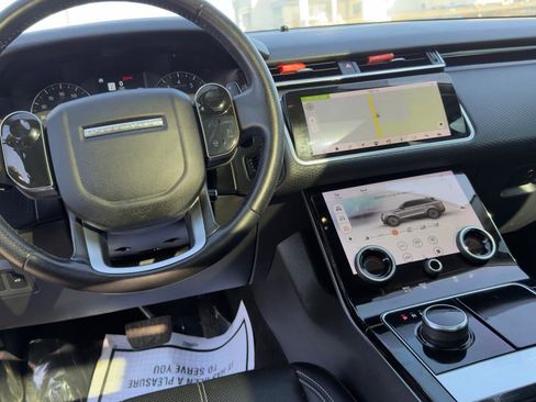 Used 2019 Land Rover Range Rover Velar S image 27