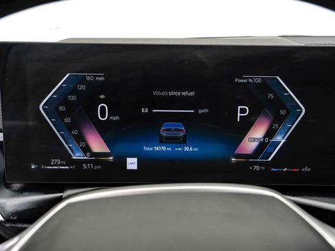 Used 2025 BMW 330i xDrive Sedan image 23