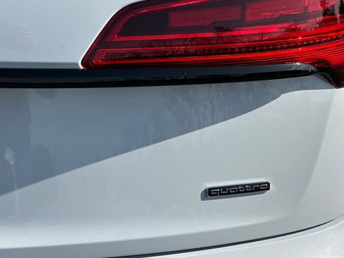 Used 2024 Audi Q5 e Prestige image 40