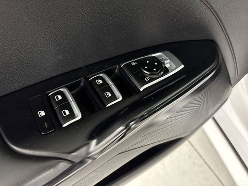 Used 2021 Kia K5 GT-Line image 13