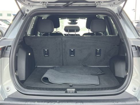 Certified 2025 Chevrolet Equinox LT w/ Safety and Technology Package image 9