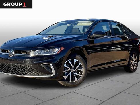 Used 2025 Volkswagen Jetta S image 1