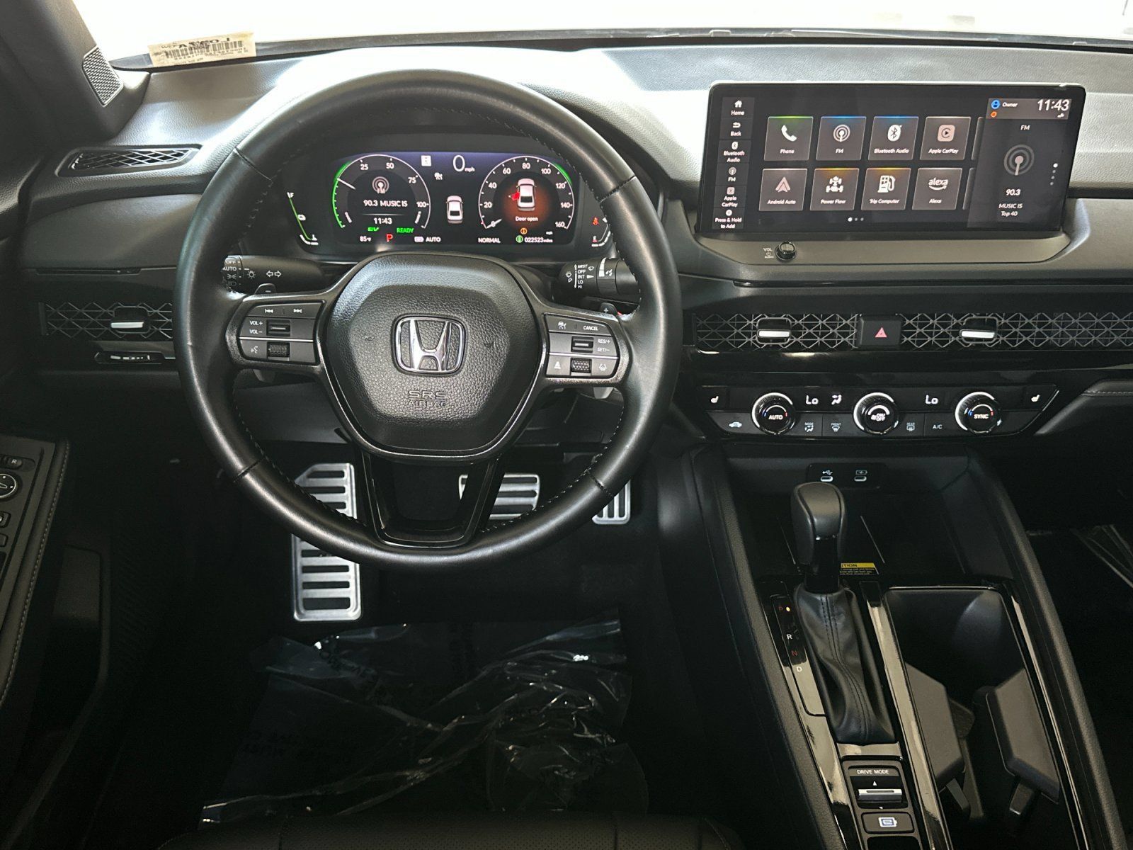 Used 2025 Honda Accord Sport image 13