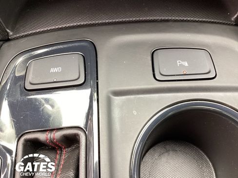 Used 2024 Chevrolet Equinox RS AWD/4WD image 30