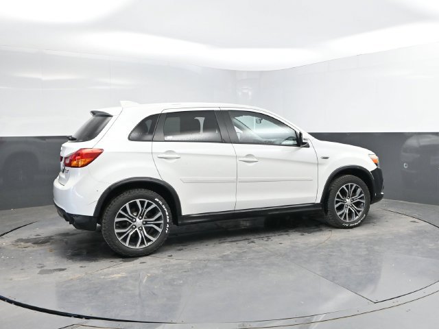 Used 2017 Mitsubishi Outlander Sport AWD image 2
