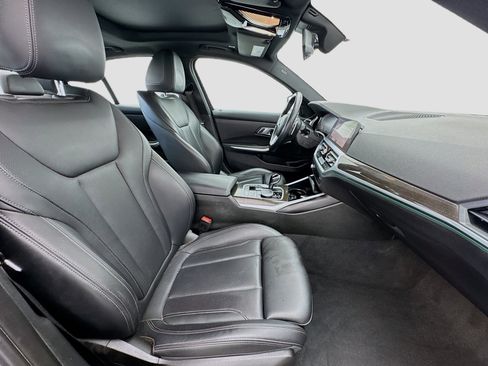 Used 2022 BMW 330i Sedan w/ Premium Package image 20