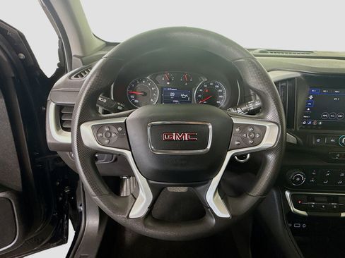 Used 2024 GMC Terrain SLE FWD image 13