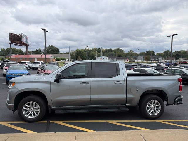 Used 2025 Chevrolet Silverado 1500 RST RWD image 3