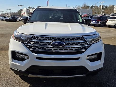 Used 2021 Ford Explorer Limited w/ Equipment Group 301A image 2